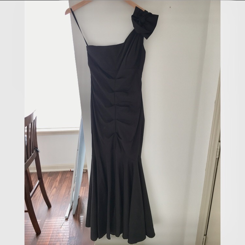 Caché Black Long Dress